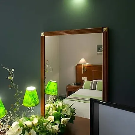 Hotell Logis & Restaurant - Lensotel Lens