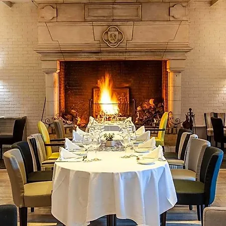 Hotell Logis & Restaurant - Lensotel 3*